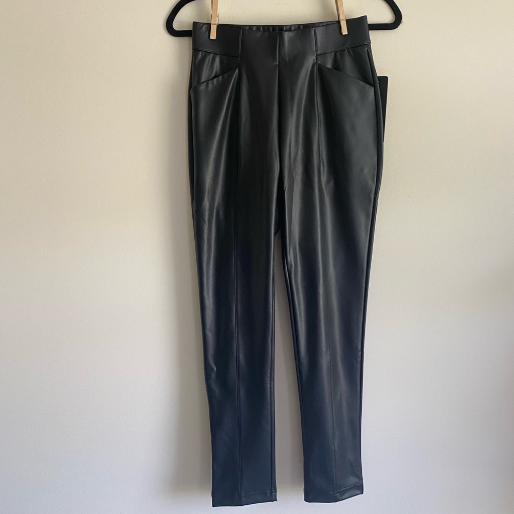 Leather leggings